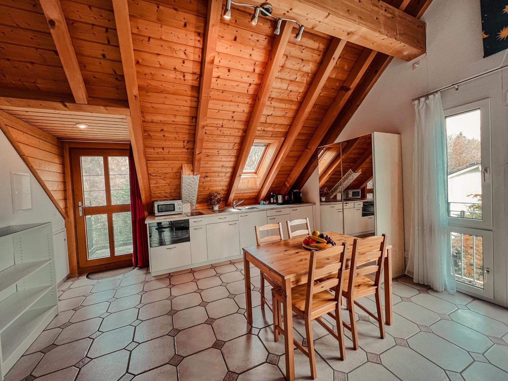 Dachwohnung In Flughafennaehe Kloten Luaran gambar